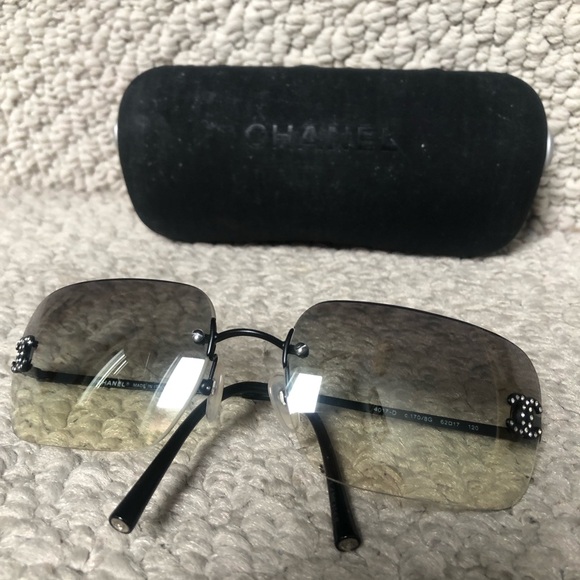 Chanel sunglasses - Picture 3 of 10